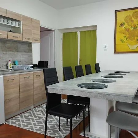 Viola Apartmanhaz * Bogács