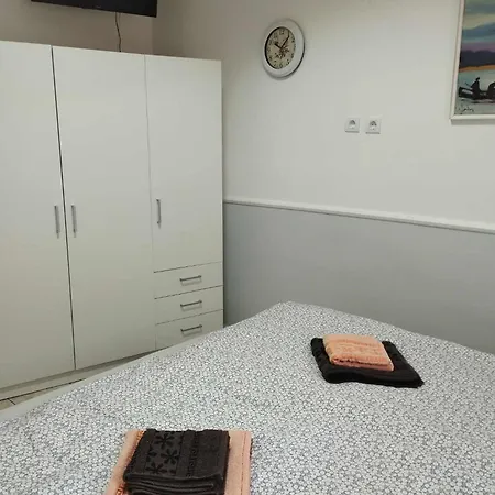 Viola Apartmanhaz
