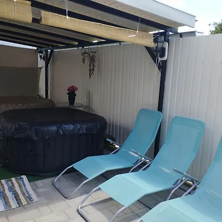 Viola Apartmanhaz 公寓