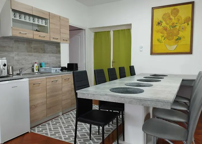 Viola Apartmanhaz * Bogács