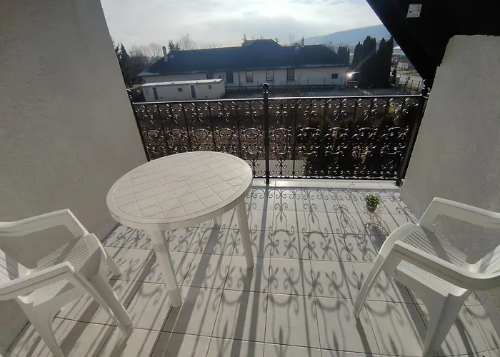 Viola Apartmanhaz Bogács