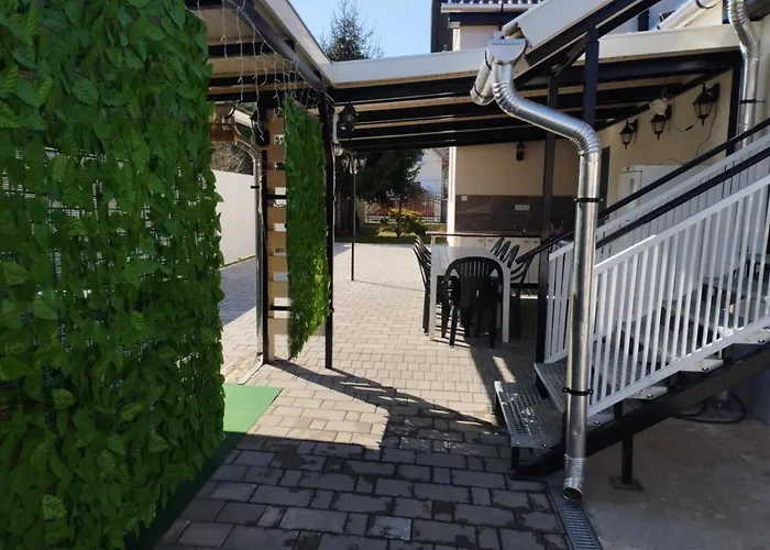 Viola Apartmanhaz Lägenhet Bogács